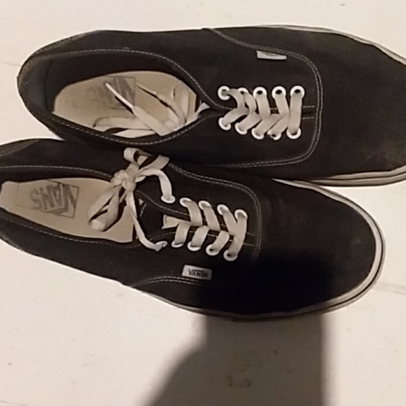 Authentic Van's - Picture 3 of 4